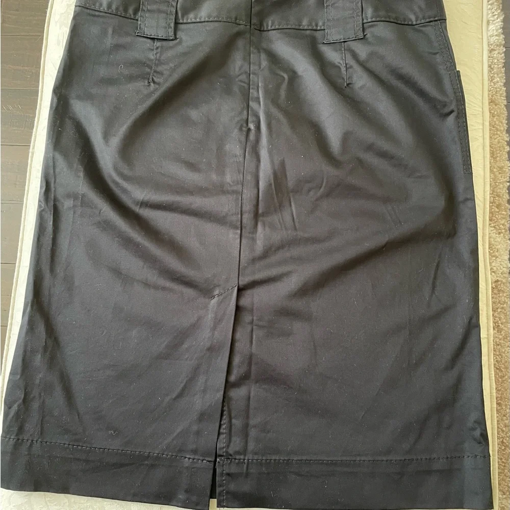 Banana Republic Stretch Pencil‎ Skirt, size 12.